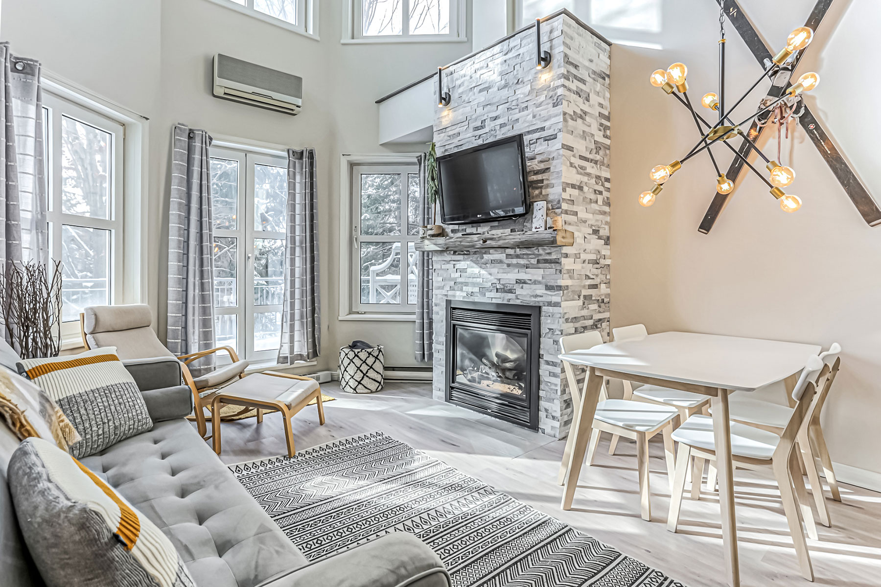 Condo-107-23_18-2