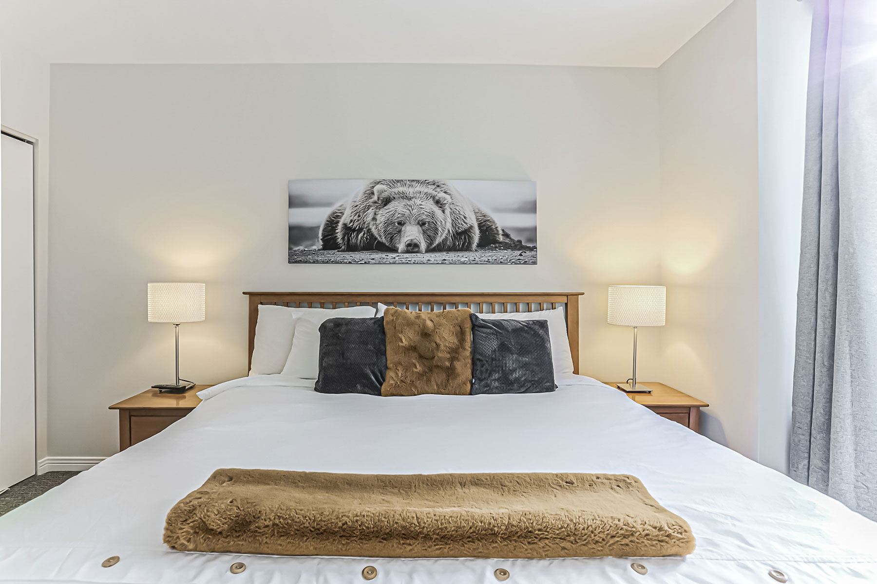 Condo-107-35-2